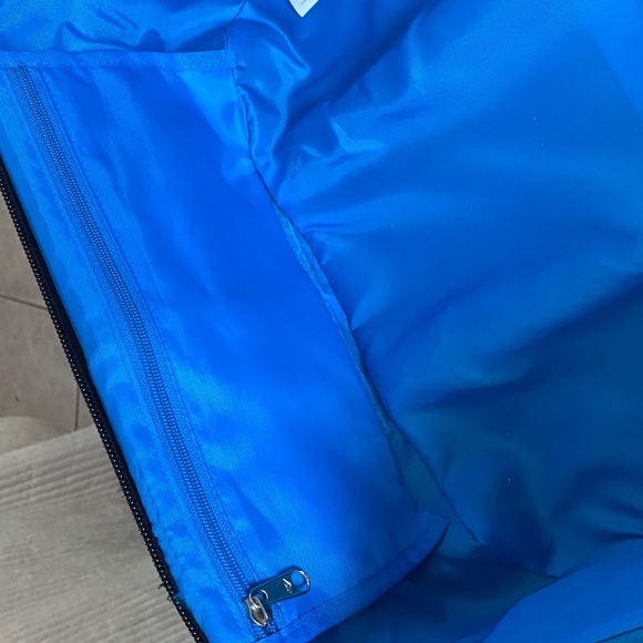 🌼 Vintage Y2K Roxy Suitcase Roxy Luggage Roxy Carry-on Rare Roxy - Picture 17 of 17